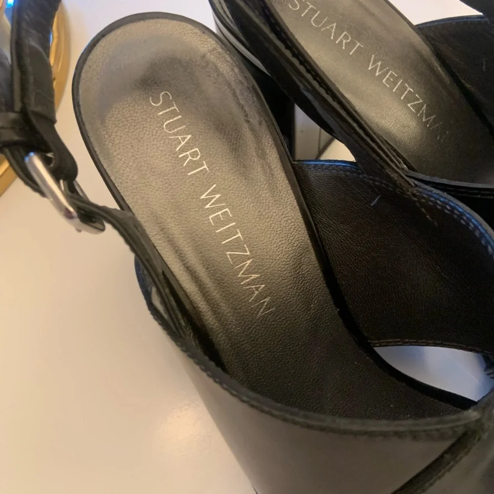 Stuart Weitzman - Picture 3 of 10